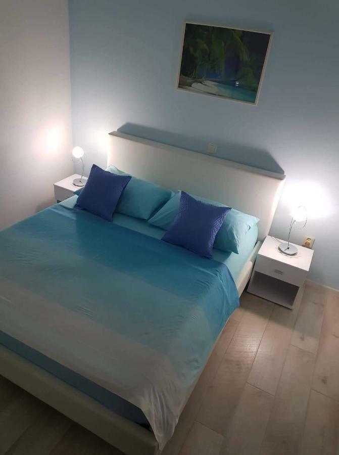 Apartman Paulina Каштела Экстерьер фото